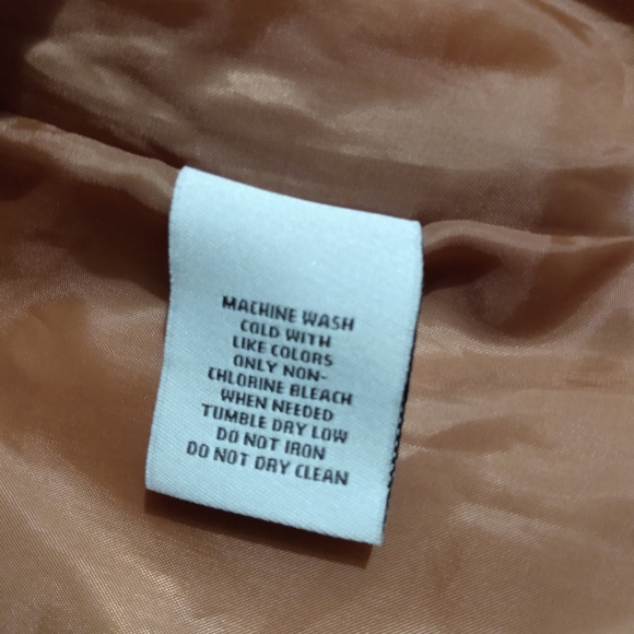 Rose gold lame faux leather jacket - Picture 9 of 10